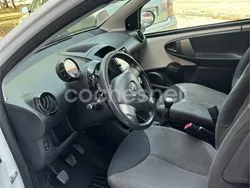 Blanco Usado 2014 Toyota Aygo City Utilitario | 5499 € (Buen precio)