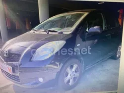 Negro Usado 2008 Toyota Yaris Utilitario | 7890 € (Un poco caro)
