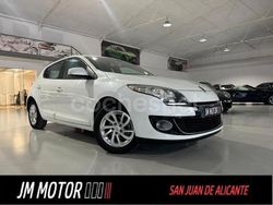 Blanco Usado 2012 Renault Mégane III Expression Berlina | 5900 € (Precio justo)