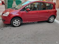 Rojo Usado 2008 Renault Grand Modus Dynamique Monovolumen | 4000 €