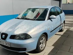 Azul Usado 2004 Seat Ibiza Fresh Berlina | 2250 € (Buen precio)