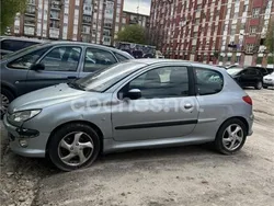 Azul Usado 2002 Peugeot 206 Berlina | 1500 € (Buen precio)
