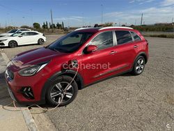Rojo Usado 2021 Kia Niro SUV | 19.800 € (Caro)