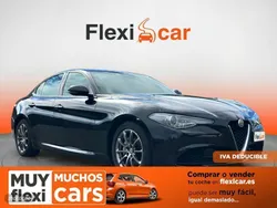 Negro Usado 2021 Alfa Romeo Giulia Super Berlina | 20.190 €