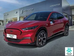 Rojo Usado 2024 Ford Mustang Mach-E Premium SUV | 42.900 € (Buen precio)
