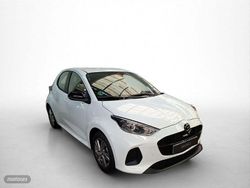 Blanco Usado 2024 Mazda 2 Exclusive-Line | 22.500 € (Un poco caro)