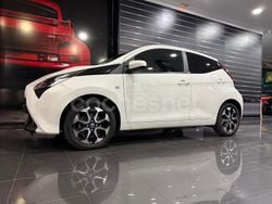 Blanco Usado 2020 Toyota Aygo X-play Utilitario | 10.400 € (Precio justo)