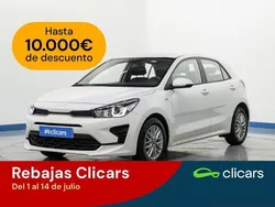 Blanco Usado 2023 Kia Rio Berlina | 12.990 € (Precio justo)