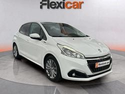 Gris Usado 2019 Peugeot 208 Signature Sky Utilitario | 7490 € (Super precio)