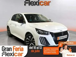Blanco Usado 2024 Peugeot 208 Active Utilitario | 14.190 € (Precio justo)