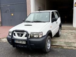 Blanco Usado 2005 Nissan Terrano Comfort SUV | 8900 € (Precio justo)