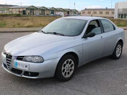 Gris Usado 2004 Alfa Romeo 156 Distinctive Berlina | 1999 €
