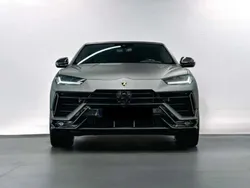 Gris Usado 2022 Lamborghini Urus SUV | 325.900 € (Un poco caro)