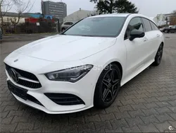 Blanco Usado 2019 Mercedes CLA220 Shooting Brake Familiar | 30.500 € (Caro)