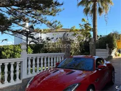 Rojo Usado 2017 Jaguar F-Type S Coupe | 35.000 €