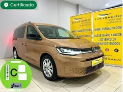 Beige Usado 2022 VW Caddy Maxi Monovolumen | 32.900 €