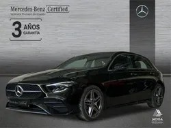 Negro noche Usado 2023 Mercedes A200 AMG line Berlina | 33.990 € (Buen precio)