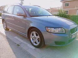 Gris Usado 2009 Volvo V50 Momentum Familiar | 10.900 €