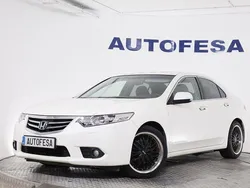 Blanco Usado 2012 Honda Accord Lifestyle Berlina | 10.600 € (Super precio)