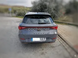 Gris / plata Usado 2021 Cupra Leon Familiar | 24.000 € (Precio justo)