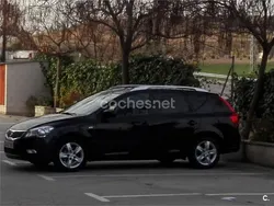 Negro Usado 2011 Kia Ceed Active Familiar | 5500 € (Caro)