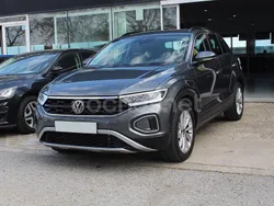 Gris / plata Usado 2023 VW T-Roc Life SUV | 23.850 € (Precio justo)