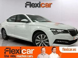 Blanco Usado 2022 Skoda Superb Style Familiar | 21.790 € (Precio justo)