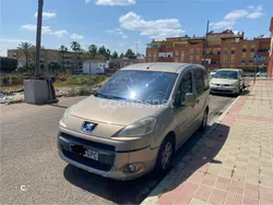 Beige Usado 2009 Peugeot Partner Tepee Outdoor Monovolumen | 4500 € (Buen precio)