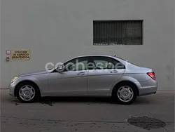 Gris / plata Usado 2007 Mercedes C180 Classic Berlina | 8500 € (Buen precio)