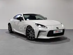 Blanco Usado 2024 Toyota GR86 Coupe | 41.690 € (Un poco caro)