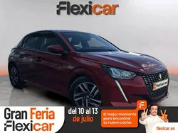 Rojo Usado 2021 Peugeot 208 Allure Utilitario | 11.990 € (Precio justo)