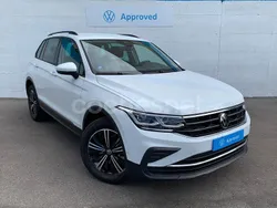 Blanco Usado 2023 VW Tiguan Life SUV | 35.800 € (Precio justo)
