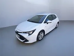 Blanco Usado 2020 Toyota Corolla Active Berlina | 21.900 € (Un poco caro)