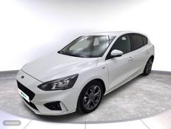 Blanco Usado 2021 Ford Focus ST-Line Berlina | 18.050 € (Precio justo)