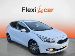 Blanco Usado 2015 Kia Ceed GT Berlina | 7240 € (Precio justo)