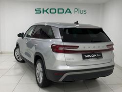Gris plata Usado 2025 Skoda Kodiaq SUV | 40.900 € (Un poco caro)
