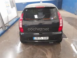 Negro Usado 2010 Tata Indica Utilitario | 1100 €