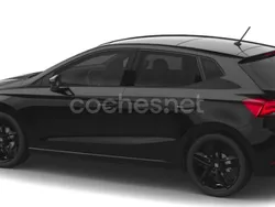 Negro Nuevo 2025 Seat Ibiza FR Berlina | 22.600 € (Caro)