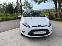 Blanco Usado 2011 Ford Fiesta Sport Utilitario | 6100 € (Precio justo)