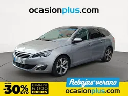 Gris Usado 2016 Peugeot 308 Allure Familiar | 8690 € (Precio justo)