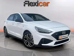 Negro Usado 2025 Hyundai i30 N Line Berlina | 20.990 € (Un poco caro)