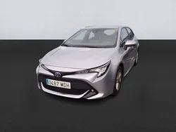 Gris Usado 2023 Toyota Corolla Business Edition Utilitario | 21.900 € (Precio justo)