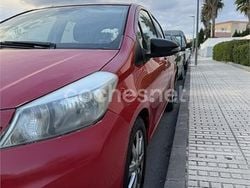 Rojo Usado 2012 Toyota Yaris Active Berlina | 4999 € (Super precio)
