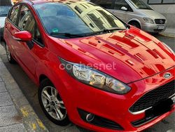 Rojo Usado 2016 Ford Fiesta Trend Utilitario | 7490 € (Precio justo)