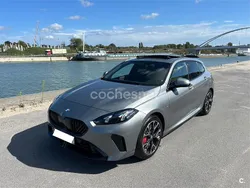 Gris / plata Usado 2025 BMW 120 Utilitario | 39.950 €