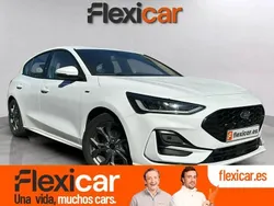 Blanco Usado 2023 Ford Focus ST-Line Berlina | 21.490 € (Precio justo)