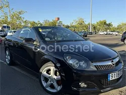 Negro Usado 2006 Opel Astra Cabriolet Cosmo Descapotable | 4200 € (Caro)