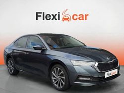 Gris Usado 2021 Skoda Octavia Ambition Berlina | 17.490 € (Super precio)
