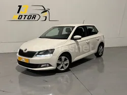 Blanco Usado 2016 Skoda Fabia Ambition Berlina | 6490 € (Precio justo)
