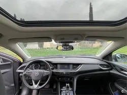 Beige Usado 2018 Opel Insignia Country Tourer Familiar | 12.500 €